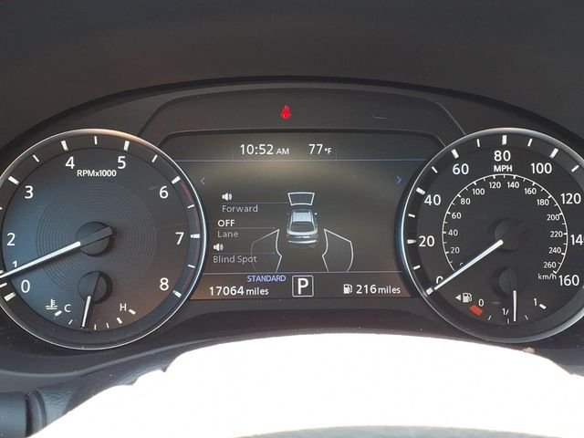Used 2023 Gray INFINITI LUXE image 14