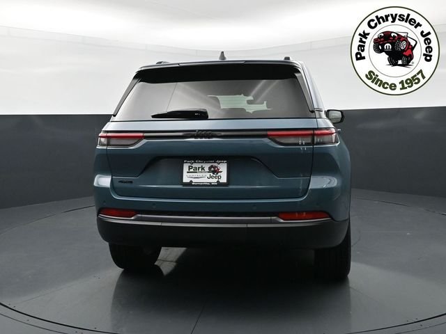 New 2026 Steel Blue Exterior Paint Jeep Limited image 5