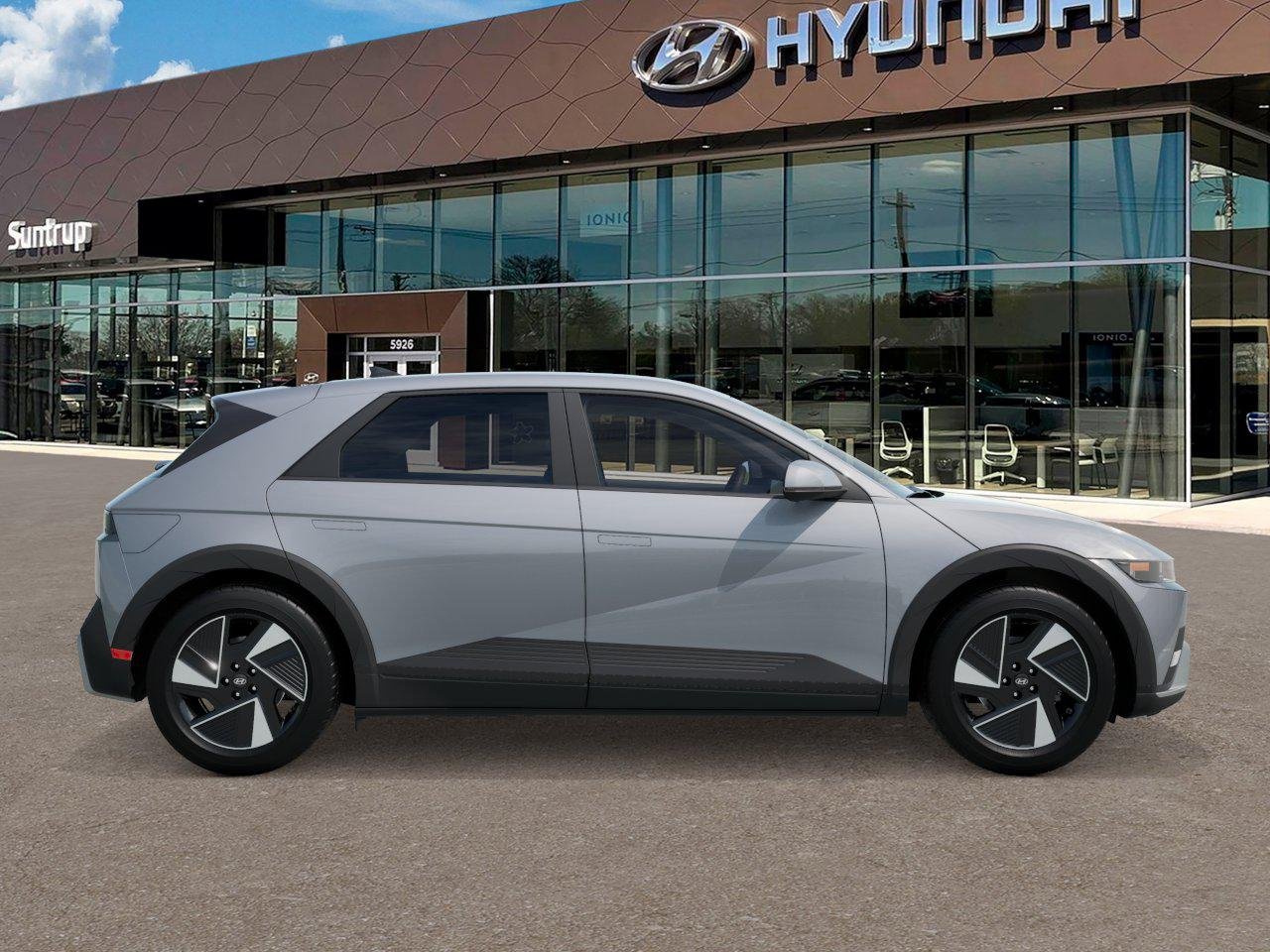 New 2025 Cyber Gray Hyundai SE image 7