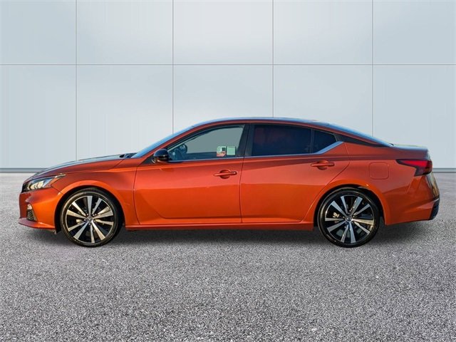 Used 2022 Nissan Altima SR with VIN 1N4BL4CV0NN311068 for sale in Downey, CA