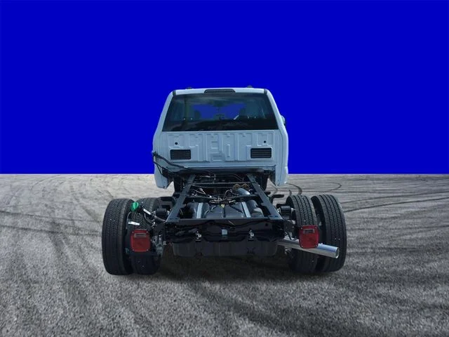 New 2025 White Ford XL image 5