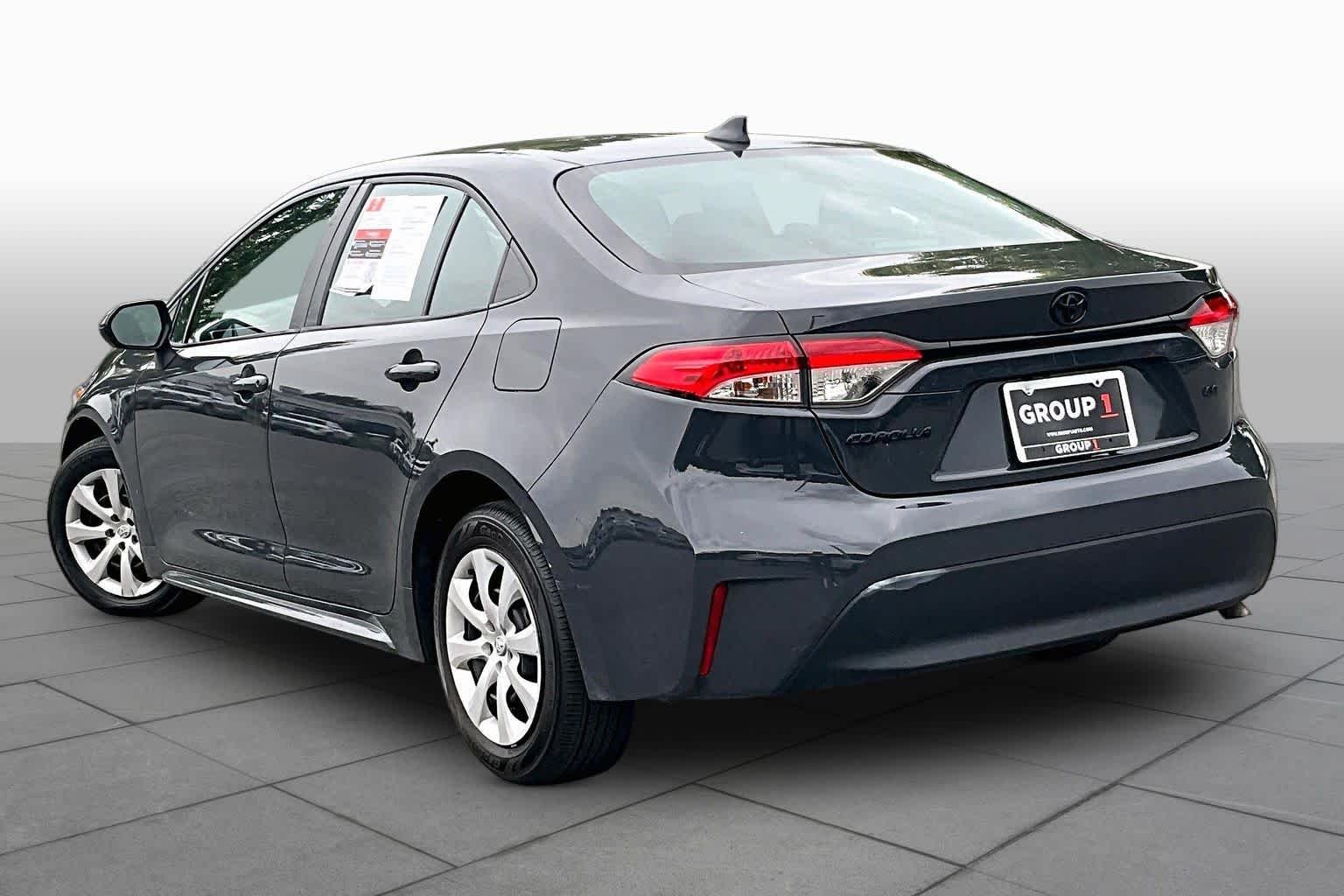 Used 2023 Underground Toyota LE image 12