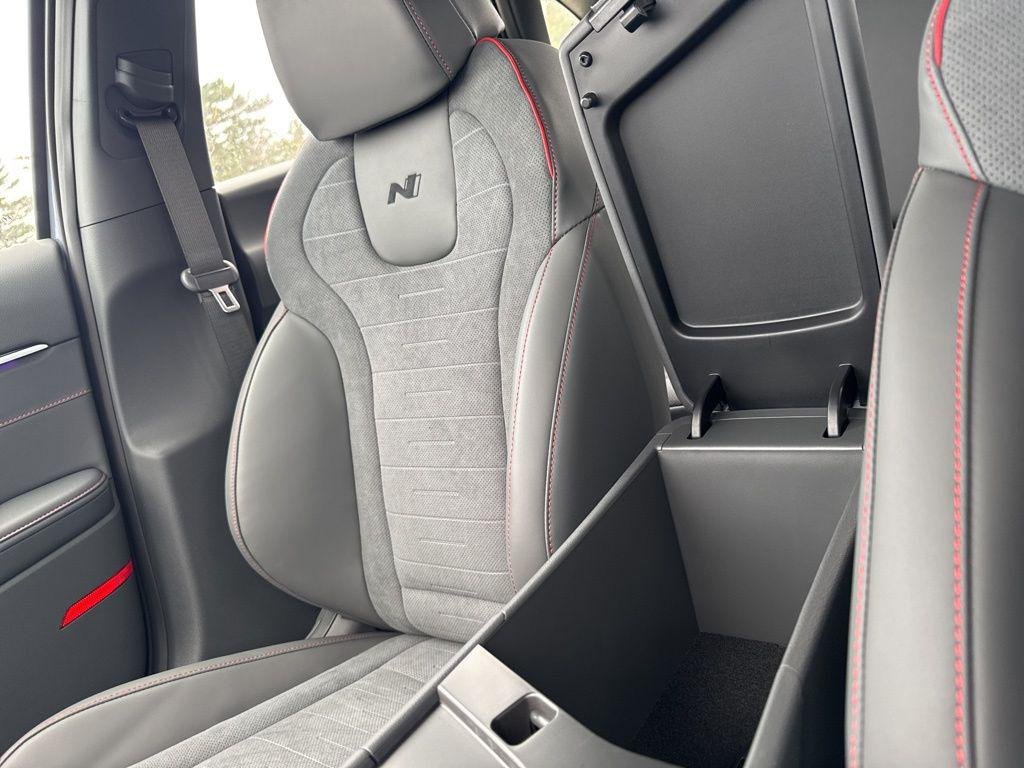 2026 Hyundai Sonata N Line - Photo 32