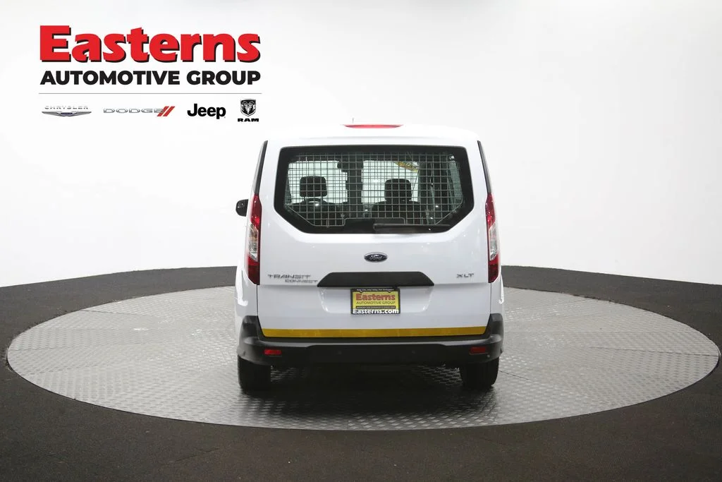 Used 2022 White Ford XLT image 36