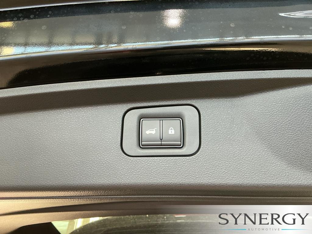 New 2027 BLACK OBSIDIAN INFINITI Pure 4WD image 29