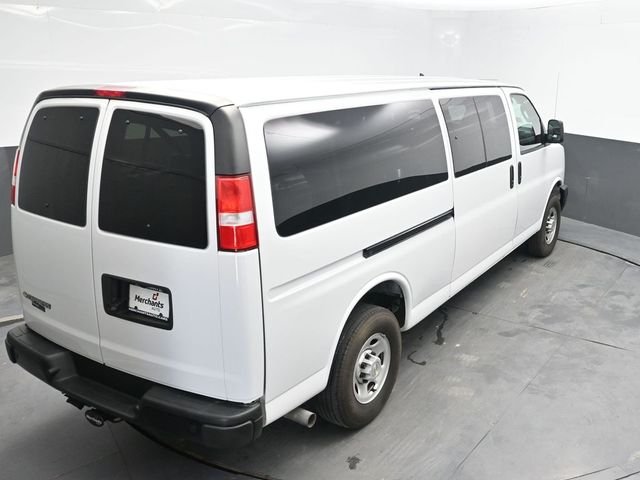 Used 2024 White Chevrolet LS image 29