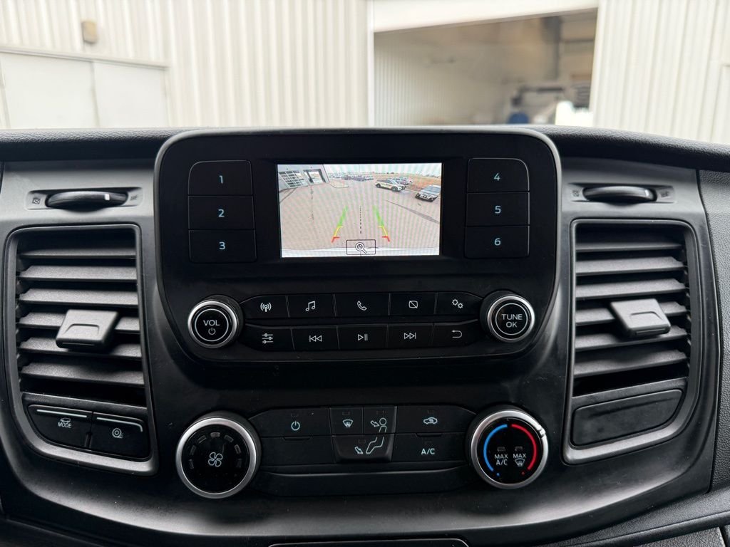 Used 2023 Oxford White Ford Base image 32