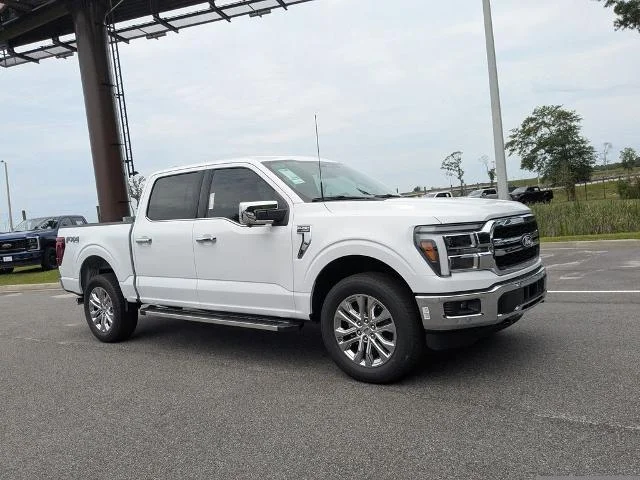 New 2026 Oxford White Ford Lariat image 32