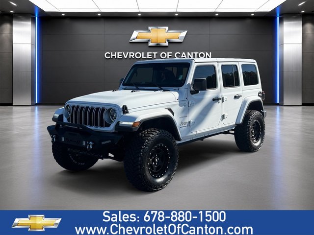 2024 Jeep Wrangler Sahara