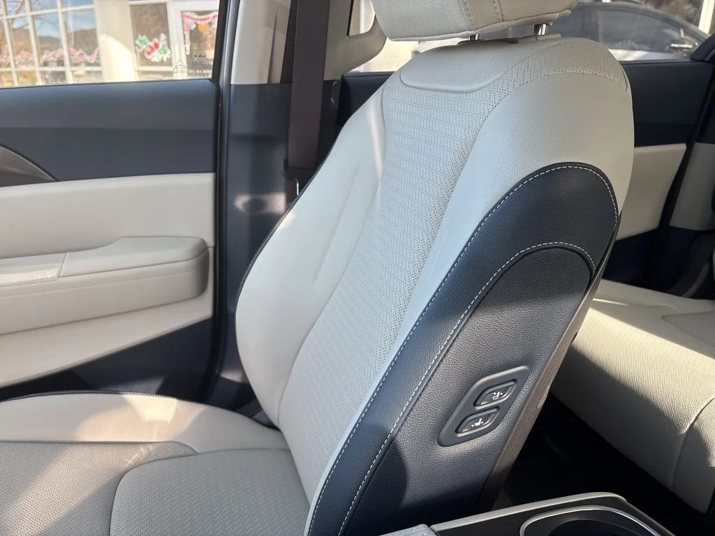 2026 Kia Carnival SX Prestige - Photo 21