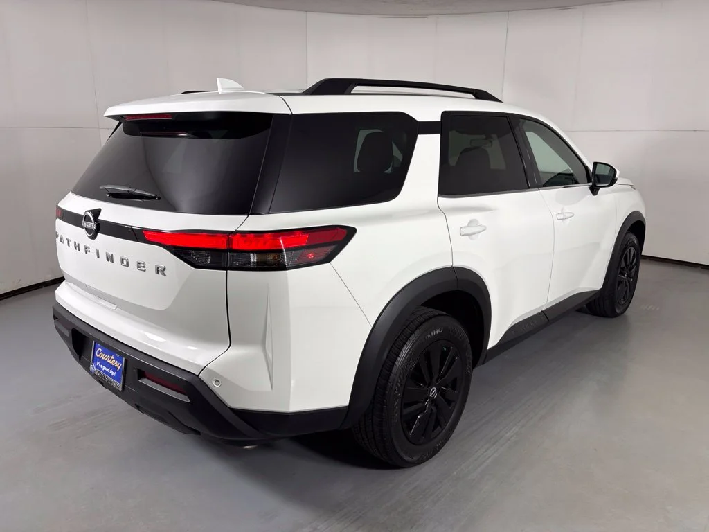 Used 2025 White Nissan SV image 8
