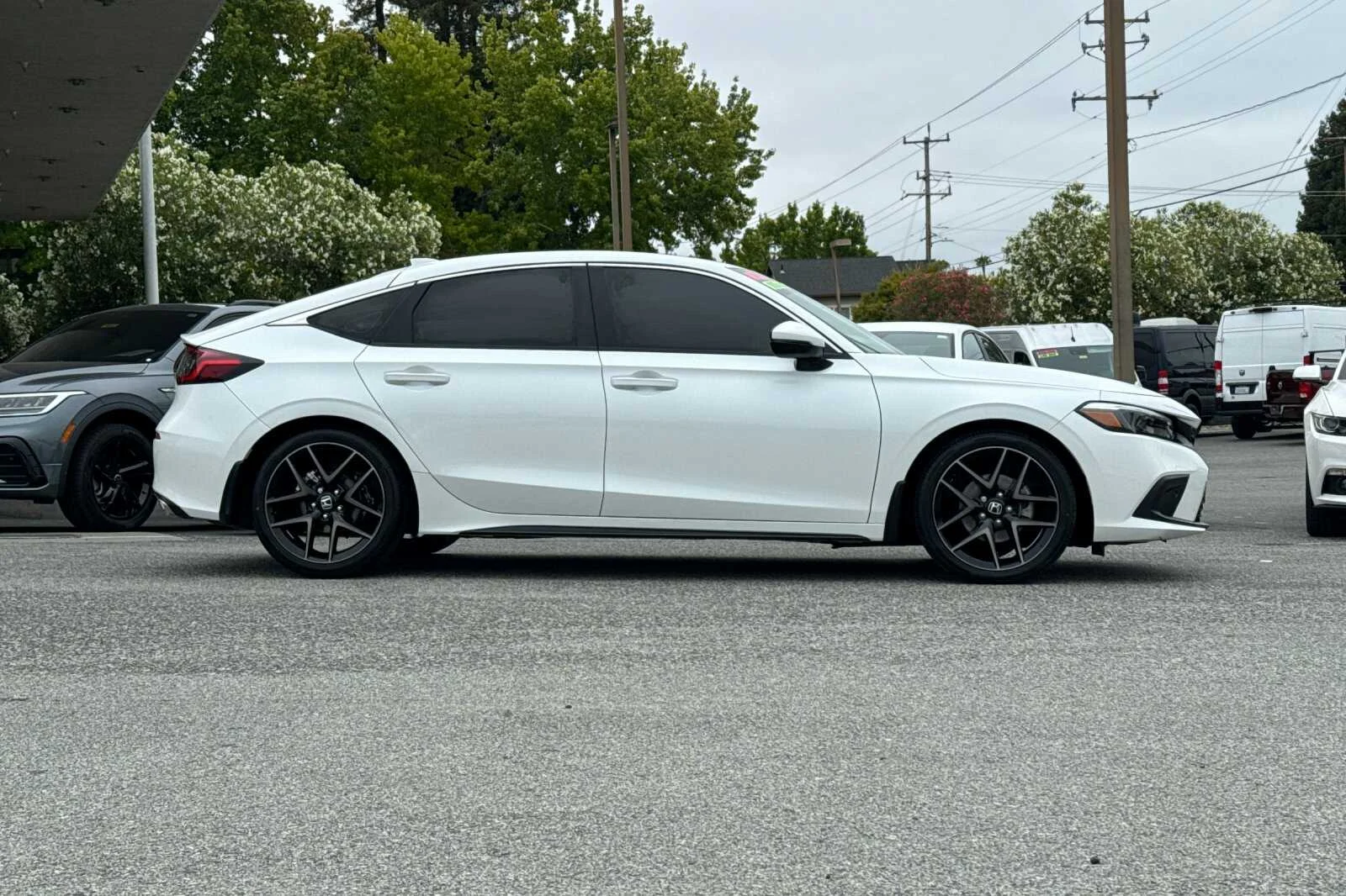 Used 2024 White Honda Sport Touring image 3