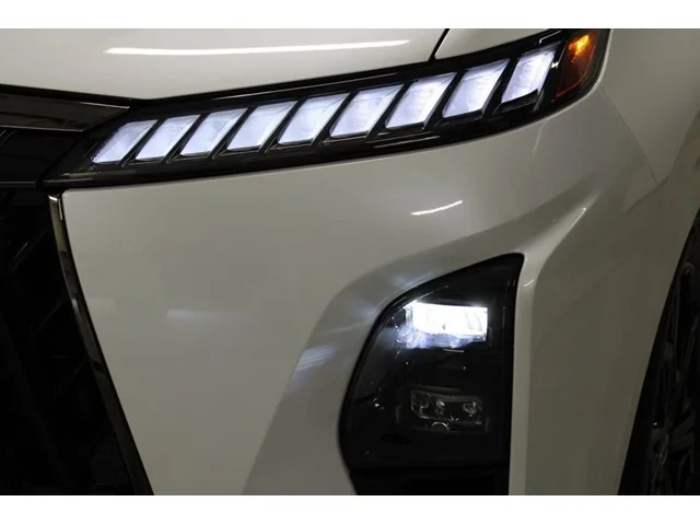 New 2026 RADIANT WHITE INFINITI Sport 4WD image 12