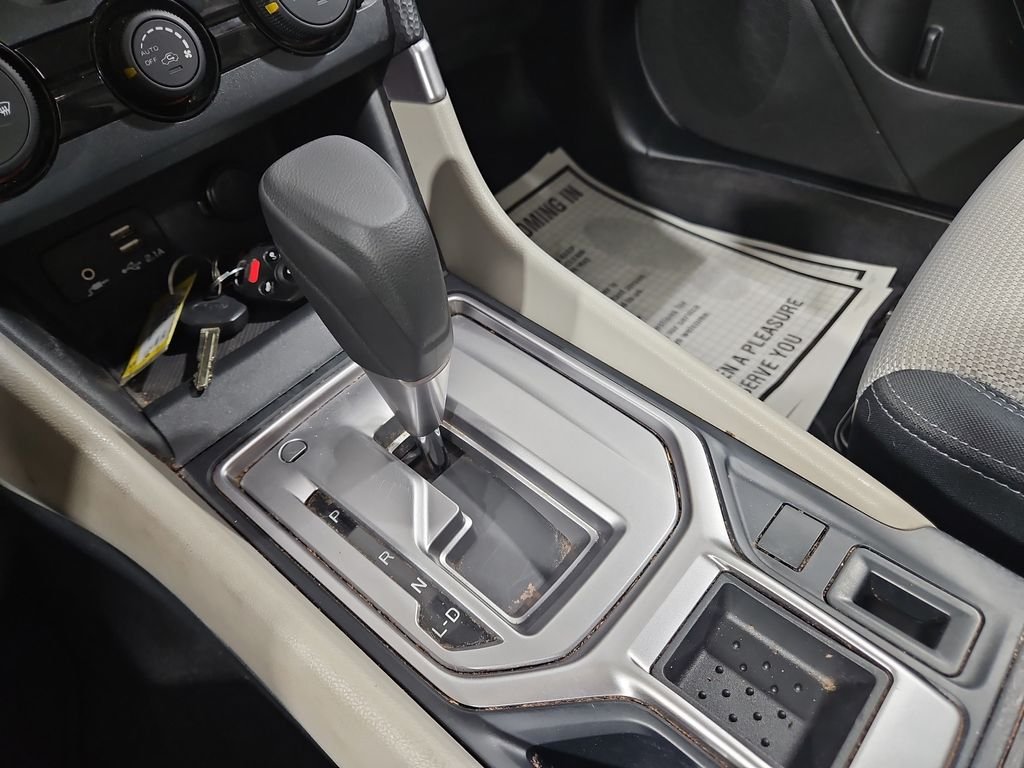 Used 2021 White Subaru Base image 23