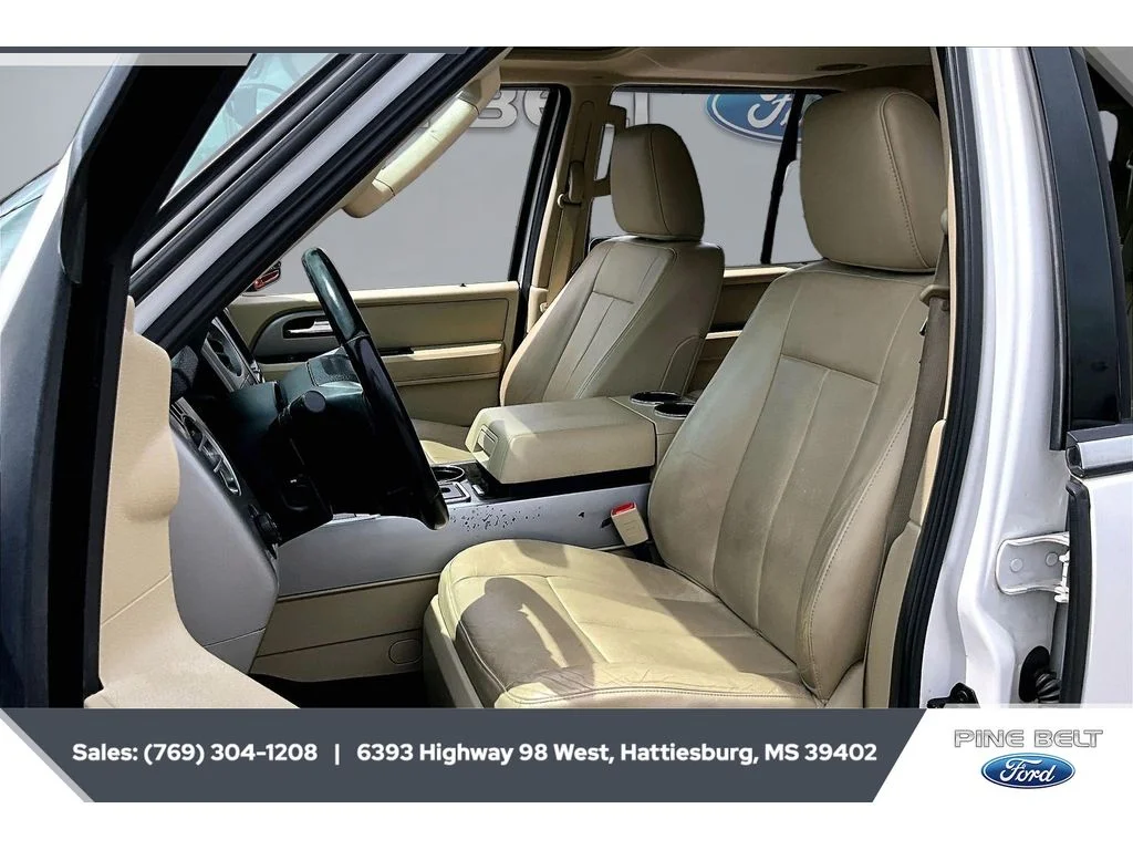 Used 2016 White Platinum Tri-Coat Metallic Ford Limited image 18