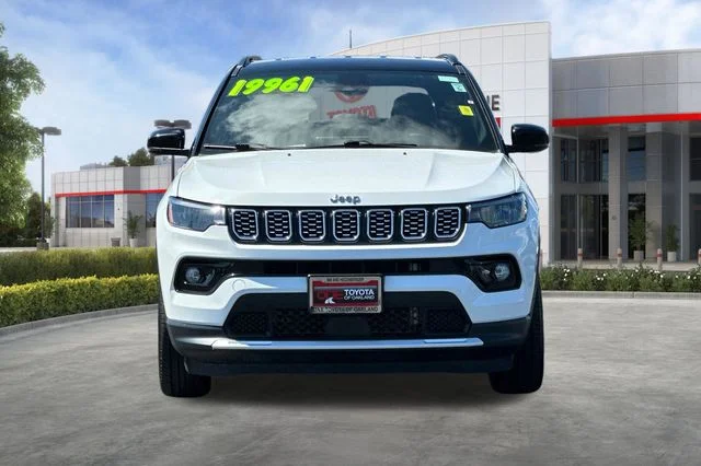 Used 2025 White Jeep Limited image 10