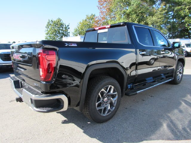 New 2026 Onyx Black GMC SLT image 7