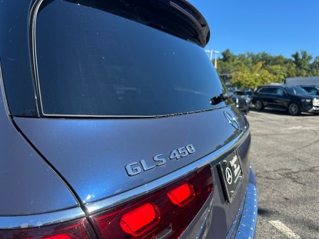 Used 2026 Twilight Blue Metallic Mercedes-Benz GLS 450 image 11