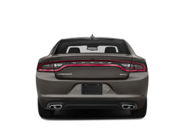 Used 2018 Silver Dodge SXT image 8