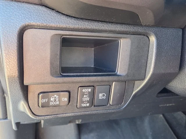 Used 2018 White Toyota TRD Sport image 28