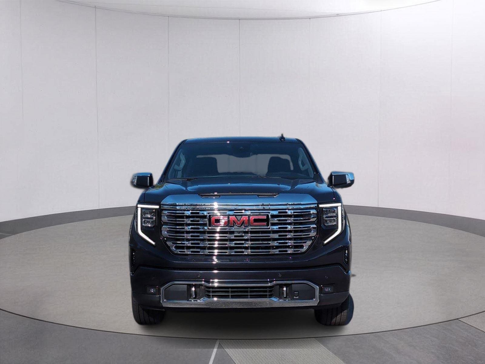 New 2026 TITANIUM RUSH METALLIC GMC Denali image 9
