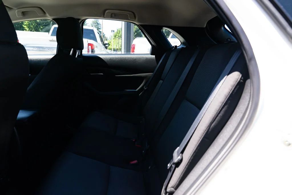 Used 2021 White Mazda 2.5 S image 20