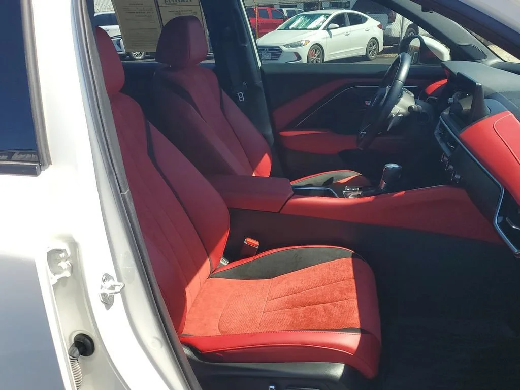 Used 2025 White Acura A-Spec image 28