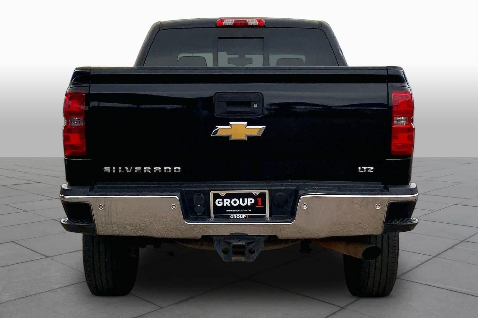 Used 2015 Black Chevrolet LTZ image 4