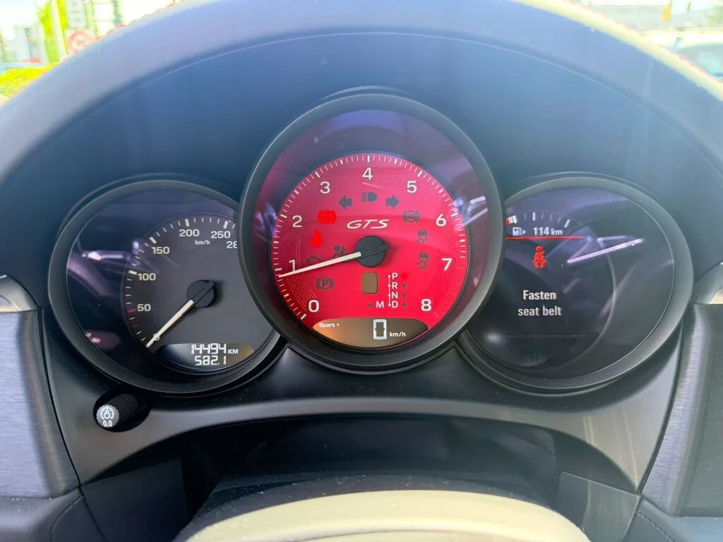 Used 2023  Porsche GTS GTS   Dilawri Certified   Local BC   Clean Tit image 18