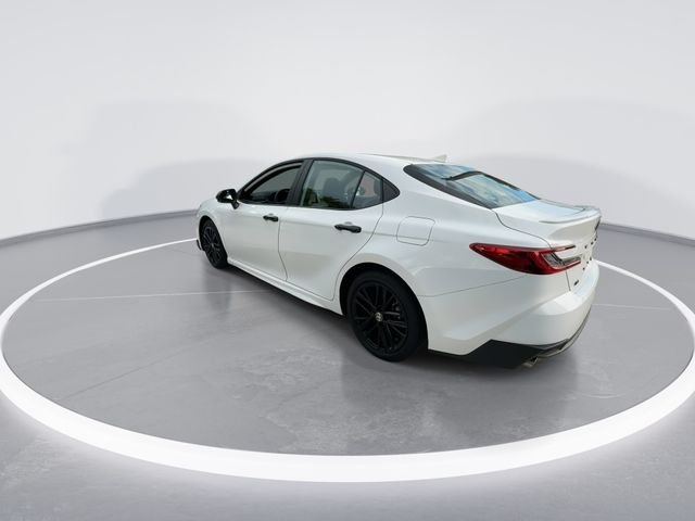2026 Toyota Camry SE - Photo 6