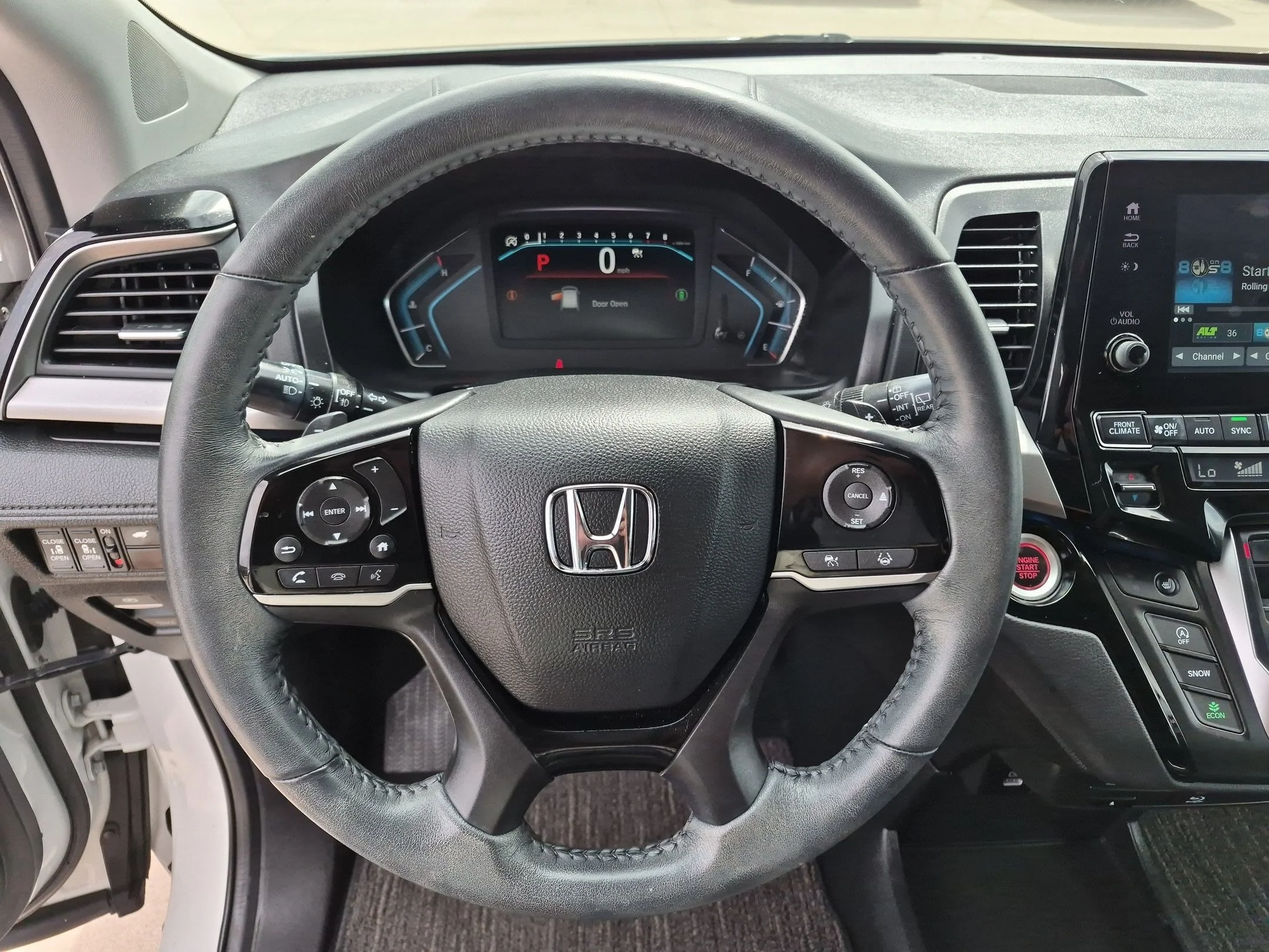 Used 2023 Platinum White Pearl Honda Touring image 17