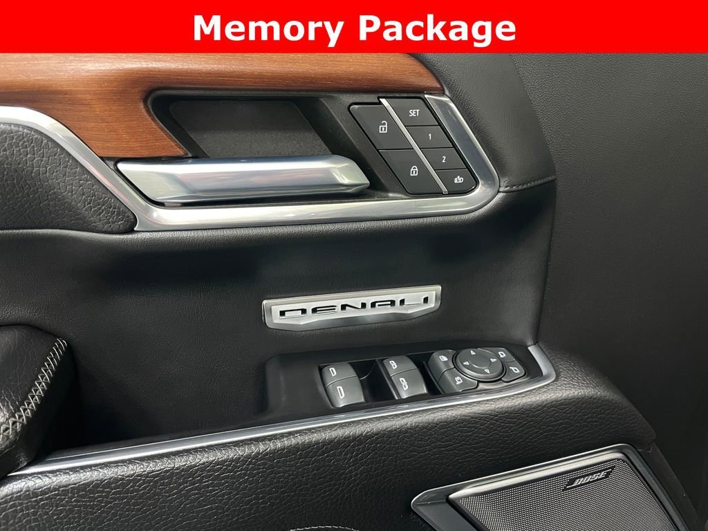 Used 2022 Onyx Black GMC Denali image 11