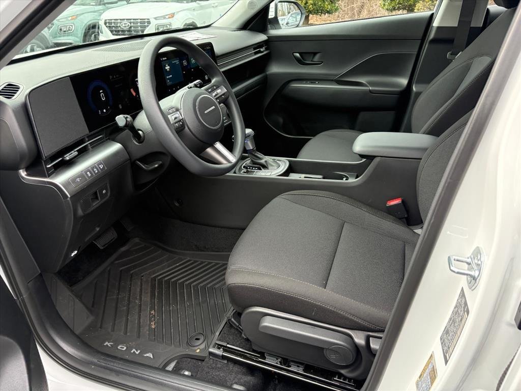 2026 Hyundai Kona SE - Photo 25