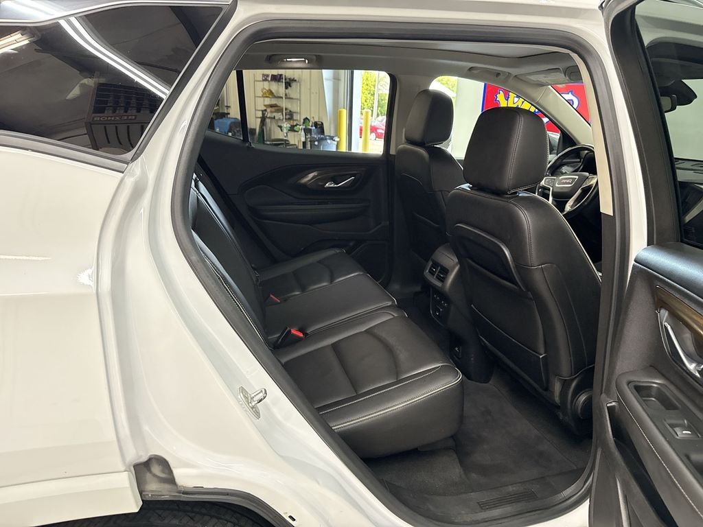 Used 2018 Summit White GMC Denali image 18