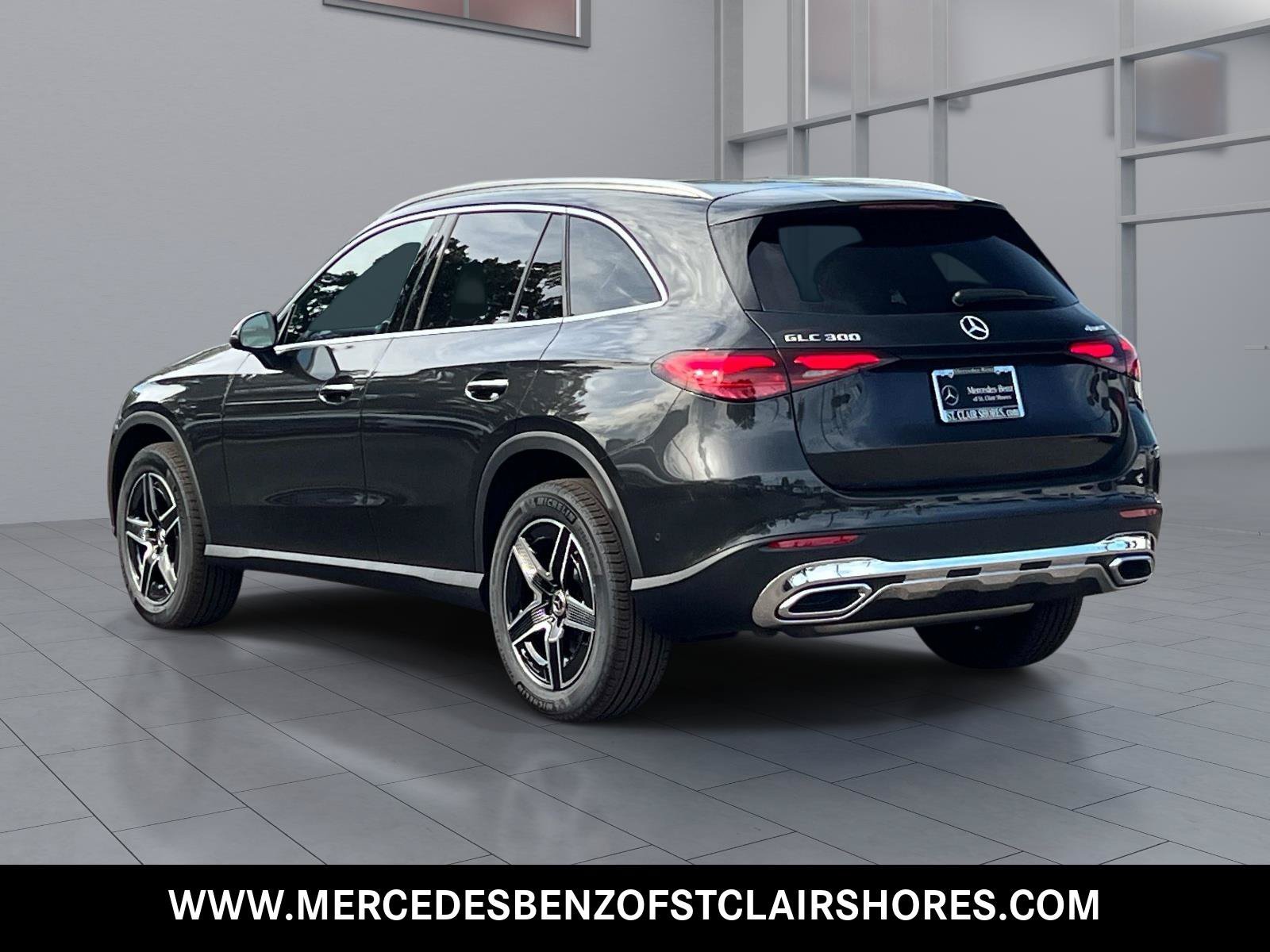 New 2027 Graphite Grey Metallic Mercedes-Benz GLC 300 image 3
