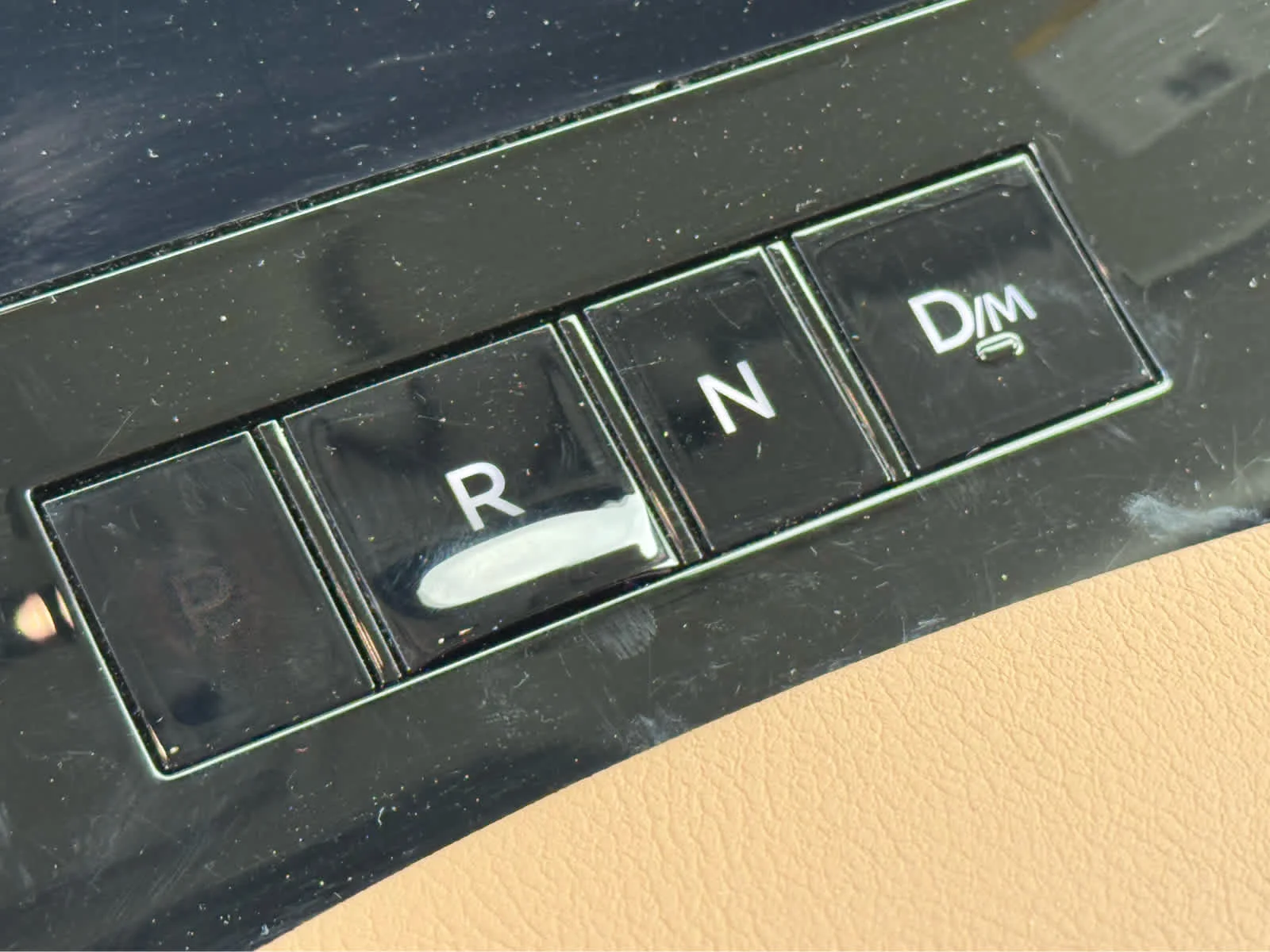 2025 INFINITI QX80 Sensory 4WD - Photo 18