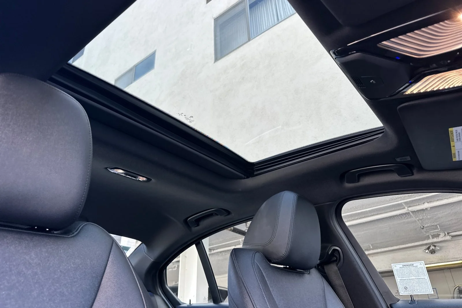 Used 2021 Jet Black BMW 330i image 15