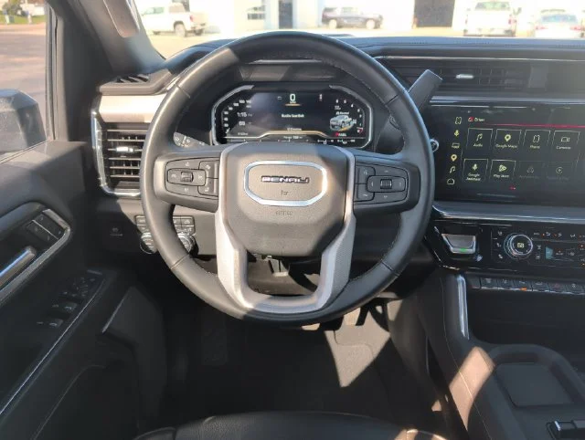 Used 2024 Onyx Black GMC Denali image 16