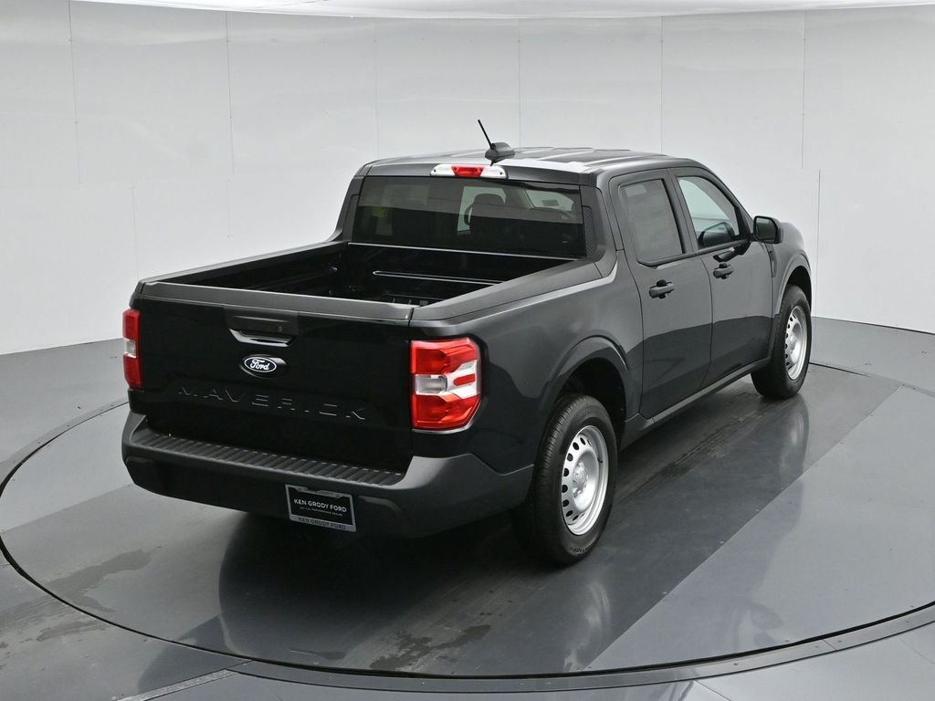 New 2026 Shadow Black Ford XL image 32