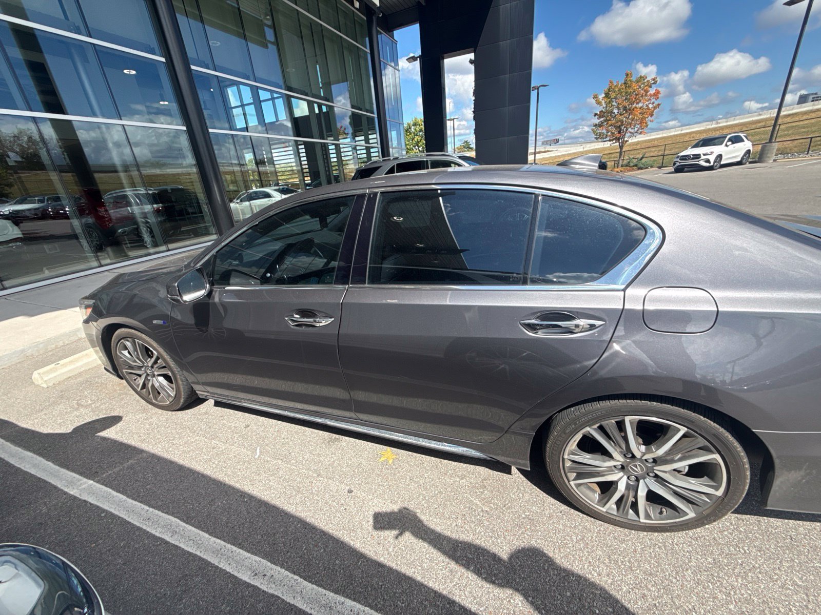 Used 2018 Modern Steel Metallic Acura Base image 5