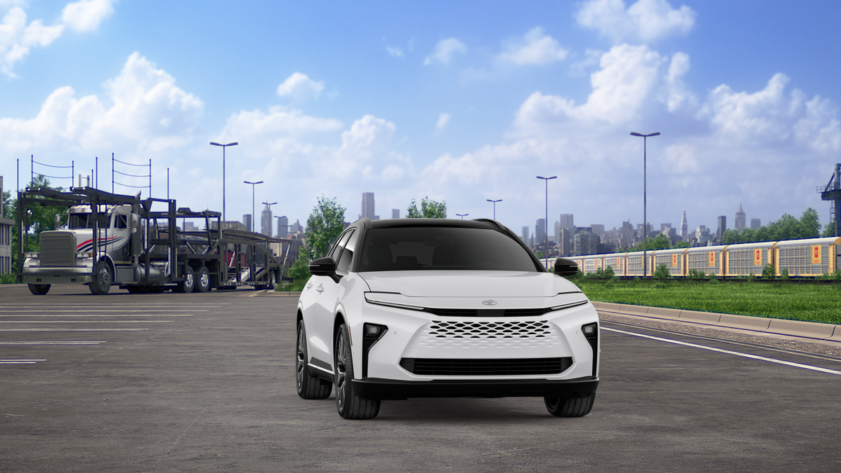 New 2026 Oxygen White with Black roof Toyota Limited image 24