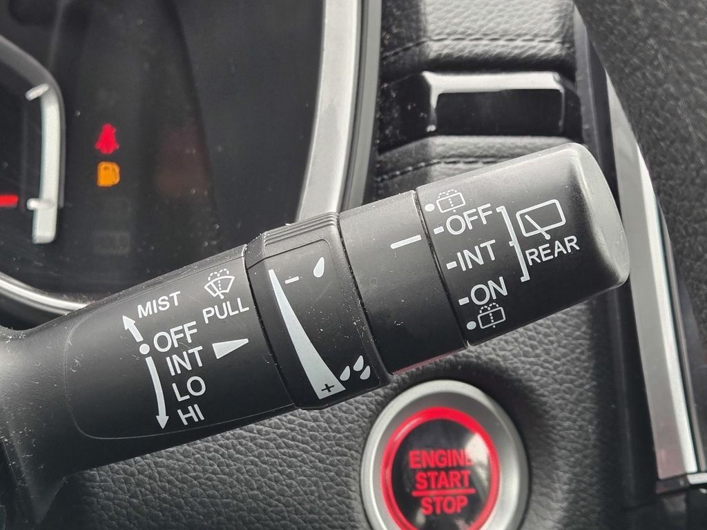 Used 2018 White Diamond Pearl Honda EX image 22