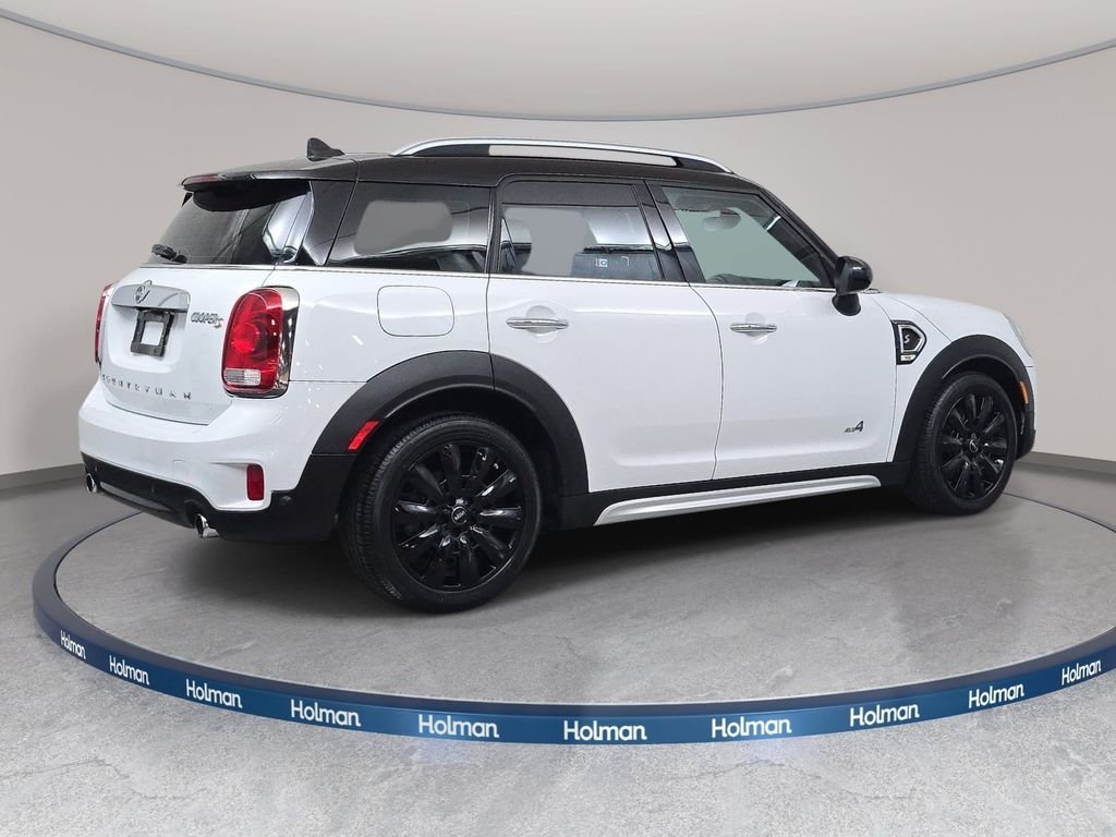 Used 2017 Light White MINI Base image 6