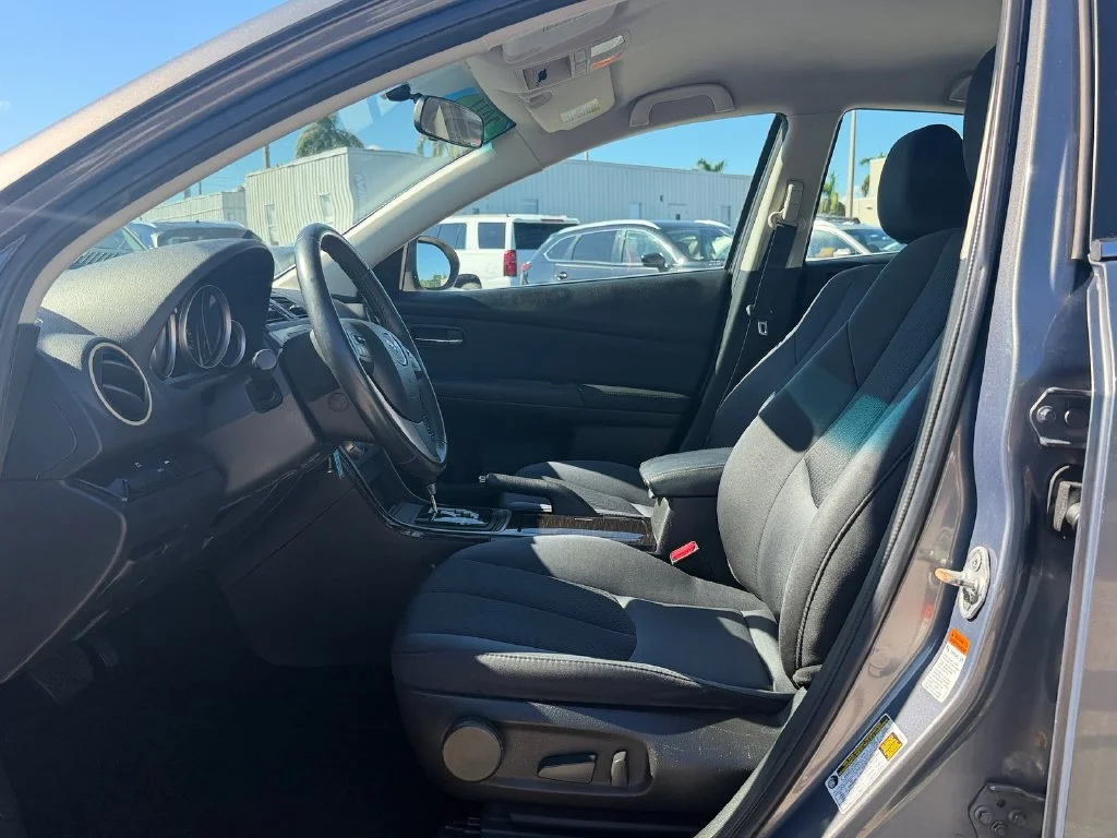 Used 2011 Gray Mazda i Touring Plus image 11