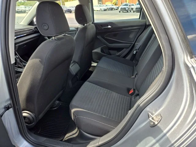 Used 2025 Silver Volkswagen 1.5T S image 11