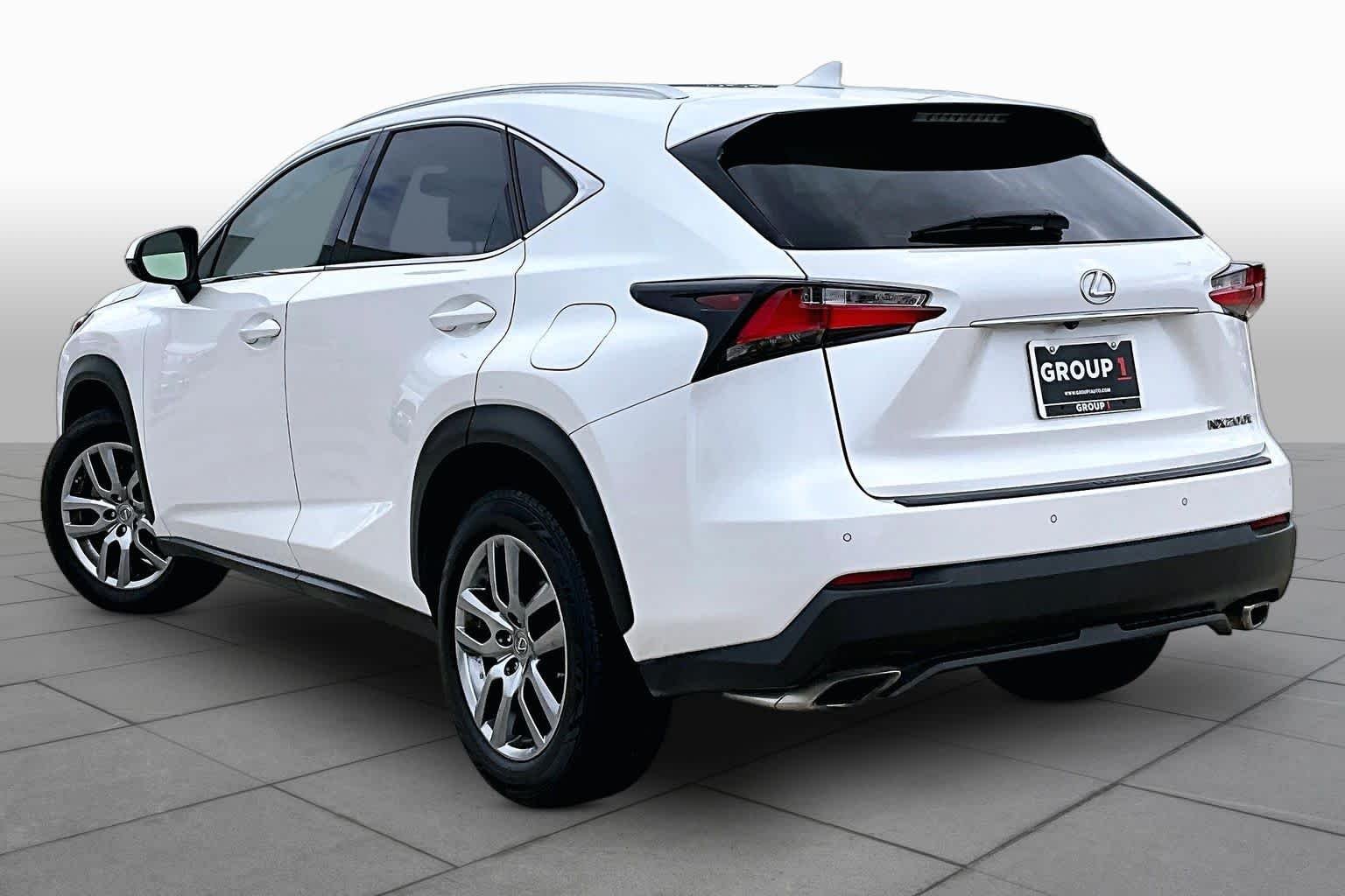 Used 2016 Eminent White Pearl Lexus  image 12