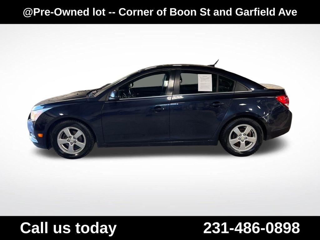 Used 2014 Chevrolet Cruze 1LT with VIN 1G1PC5SB4E7425293 for sale in Traverse City, MI