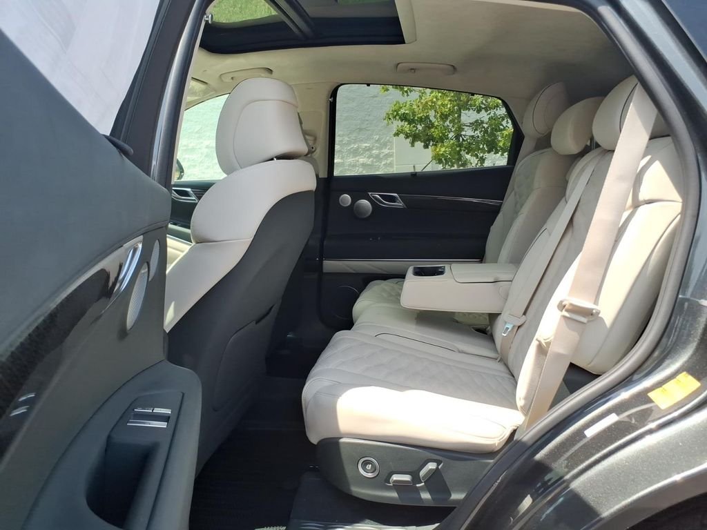 New 2026 Gray Genesis 3.5T e-SC image 9