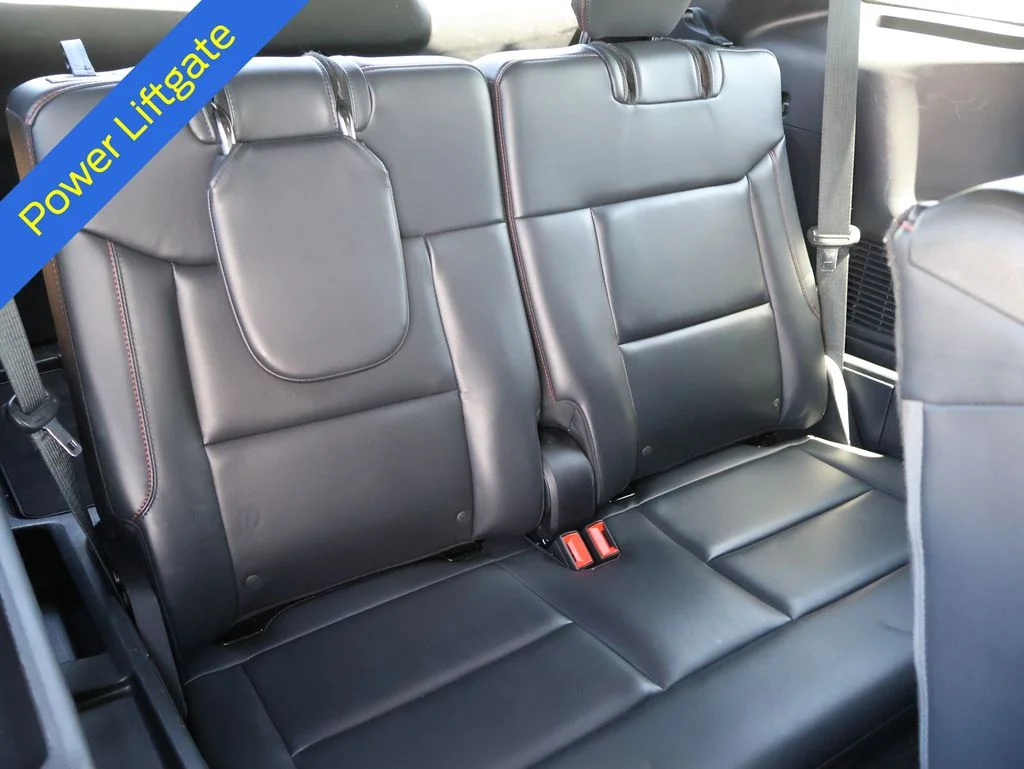 Used 2025 Gray Ford ST-Line image 14