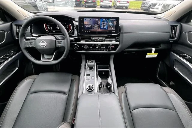 New 2026 Nissan Pathfinder SL 4D Sport Utility